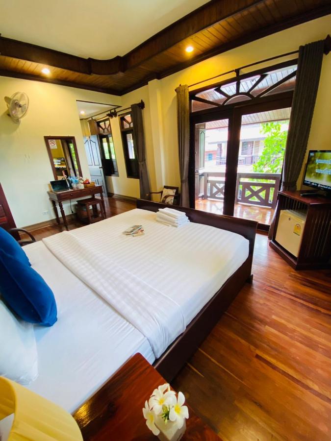 Luang Prabang Maison Vongprachan & Travel Otel Dış mekan fotoğraf