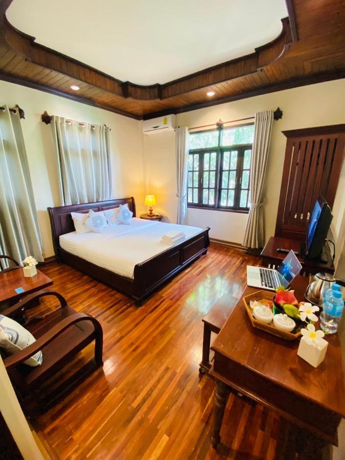 Luang Prabang Maison Vongprachan & Travel Otel Dış mekan fotoğraf