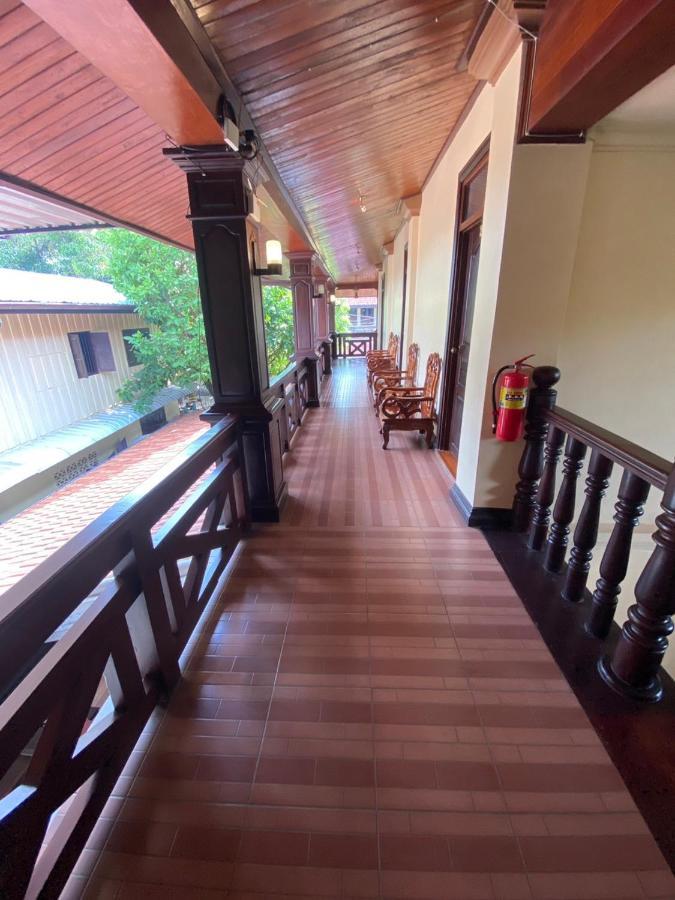 Luang Prabang Maison Vongprachan & Travel Otel Dış mekan fotoğraf